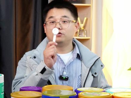 飞鹤新品真的值得入手吗? #飞鹤迹萃 #飞鹤启萃 #婴幼儿配方奶粉 #奶粉 #宝宝奶粉