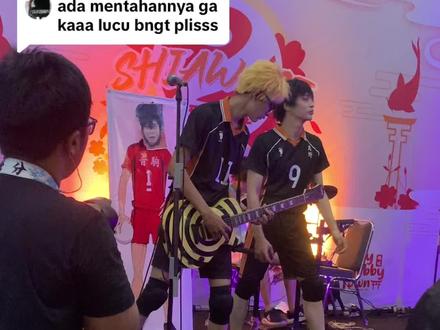 阿月—————— #吉他🎸 #排球少年 #月岛萤cos #搬运 #月岛萤