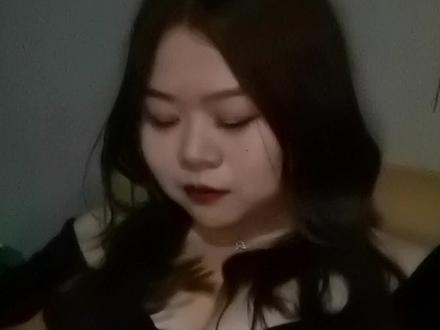 这是一篇关于暗夜将至孙宥真的碎碎念
请各位老师真的不要盲锁孙宥真啊!!!
我心测400%孙宥真50%白瑞妍-50%郑宝珠-400%车允智我才能吃到喜欢这个角色!!!
如果硬打真的会坐牢,我保证你会坐牢!!
#剧本杀 #暗夜将至 #孙宥真