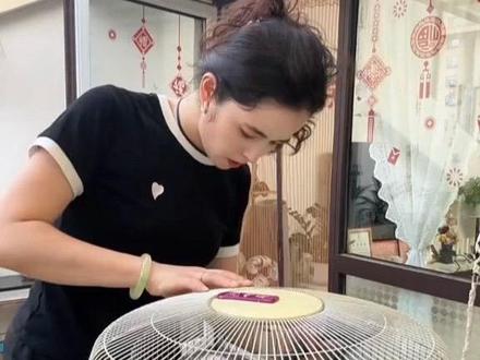 给两只小黄雀换换居住环境!房子搭建好了,就差软装了#自制鸟笼 #鸟笼子