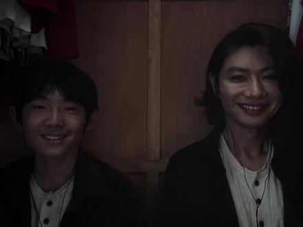 是什么样的家庭养育出一个变态杀人魔?戚严小时候竟然被锁在柜子里,原来他小时候经历了这么多。#钢铁森林 #蔡文静 #井柏然