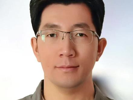 四川一高校学生发表不当言论称“不整都沒法看、地震活埋腿才导致身高矮甚至诅咒“天天7.0级地震”西南财大回应:将严肃处理。#热点新闻事件 #社会百态