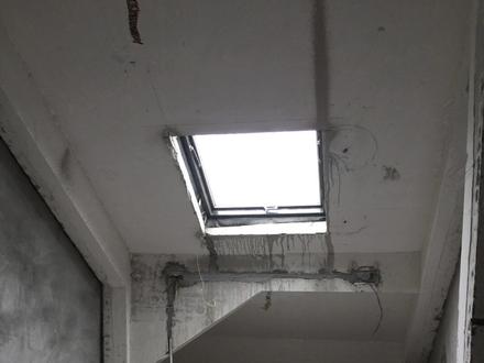 阁楼装修,你们喜欢天窗还是老虎窗呢?#阁楼 #自己装修 #天窗 #老虎窗