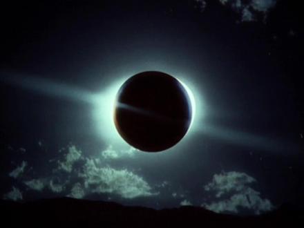 #艾热 全新专辑《艾・思集》第二支先行曲《告诉我(Trouble maker)》音源及MV已正式上线! #酷狗音乐