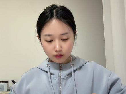 来看看一个95年女生北漂攒钱,下班花8元做一顿饭都吃了什么! #记录真实生活 #出租房的生活#日常vlog #生活记录vlog #北漂