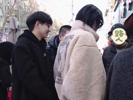 大米饭问路人要饼吃
#吕严 #食不言 #蒋易 #齐思钧
#真实生活分享计划