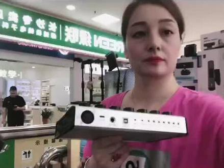 #店内实拍视频 #好产品一起分享 #欢迎新老客户的光临 ,教你如何使用怡乐星R88,怎么接电脑上使用👌