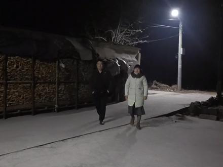 西贝和老婆去小光家,劝小光和可可复婚,小光怎么说呢?