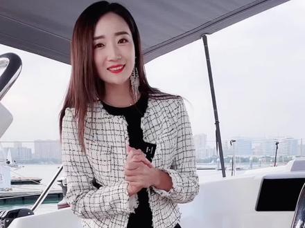 你知道上游艇为什么要脱鞋呢?究竟是为什么呢?#游艇 #游艇礼仪 #游艇出海