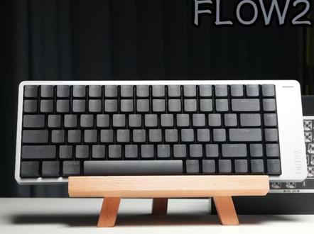 没想到办公也能成为一种放松方式,洛斐小顺Flow3 铝合金一体手感舒适#小顺2#洛斐键盘#Lofree洛斐#Macbook键盘#Mac键盘