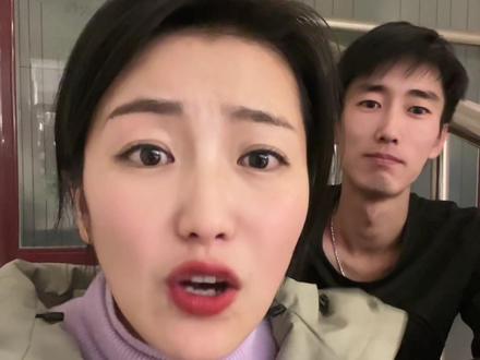 我是武汉大学研究生,如今回村榨油了。
我始终相信:选择比努力重要。与谁同行,比要去的远方更重要!#夫妻 #创业路上的我们 #研究生#校园爱情 #心之所向青年人回乡创业 @DOU+小助手