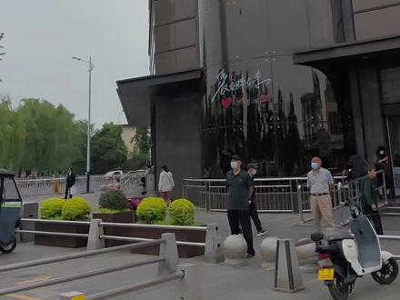 今天继续来逛胖东来的大众服饰店#胖东来服饰 #胖东来女装