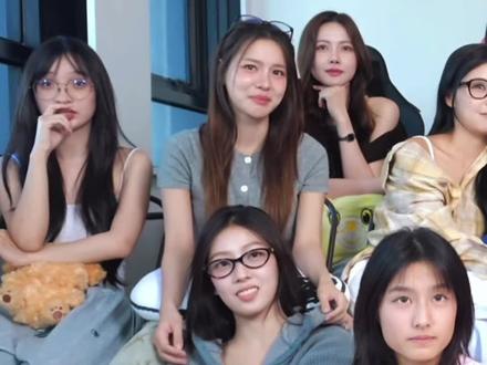这对妻妻看到别人的nc的可爱反应 #puyfaiploy #女校风云