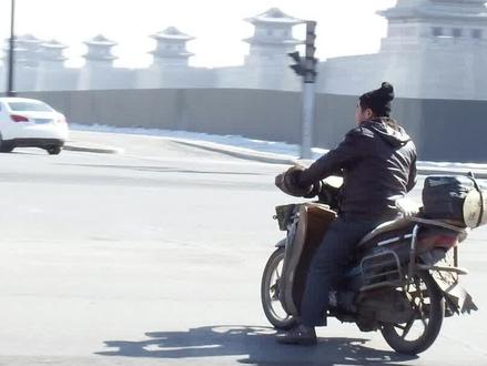 多地“禁摩”,交警说出4个原因,城市“禁摩”到底是为什么? #交通 #摩托车 #城市 #汽车