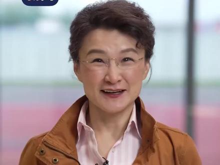 4月28日(本周日)15:00,来央视新闻《#中国经济引力场 》直播访谈节目,听听雷军“最后一次创业”的心里话。