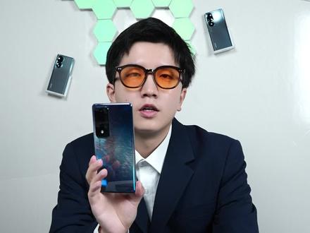 #荣耀80 GT搭载了60帧录像!真的好丝滑~#荣耀 #荣耀手机 #手机摄影 #真的有这么丝滑吗