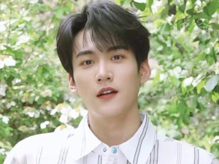 周柯宇杀青后的精神状态太曼妙了,嘴角根本压不下来!#周柯宇 #金吾不禁 #周柯宇杀青的精神状态太曼妙了