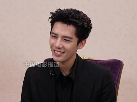 #王安宇看局部照片猜花少团 当我们把#王安宇 拍摄的照片裁剪成局部让他猜猜拍的是谁 没想到一个都没难倒他😂 甚至不用思考 只要看一眼 老王哥就有答案了 果然对自己拍的照片足够自信啊😂 #花少5 #王安宇拍照出片率