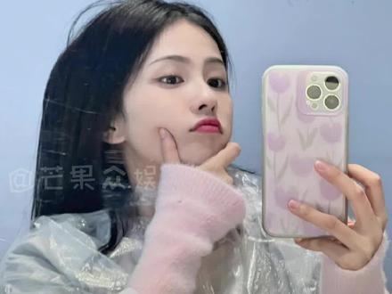 #白鹿 知道自己的助理叶子辞职时眼眶都红了,果然是真诚又温暖的鹿老板啊#白梦妍 #演员 #女明星 #娱乐评论大赏
