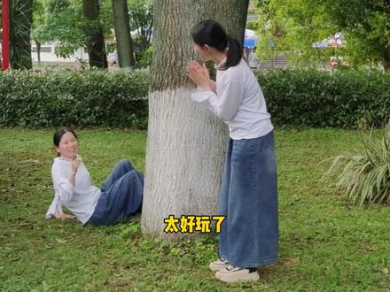 一脚踢出另一个自己太有意思了,剪辑教程非常简单,出门给自己拍一个有趣的小视频#剪辑教程 #学剪辑 #视频剪辑 #手机剪辑教学 #趣味视频 @DOU+小助手 @抖音创作者中心 @抖音小助手