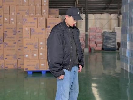 纸巾公主你好,我是纸巾王子,我想跟你一起跳一段。刷到的兄弟帮我一起@一下她@纸巾公主 #纸巾公主#厂二代 #卡点舞