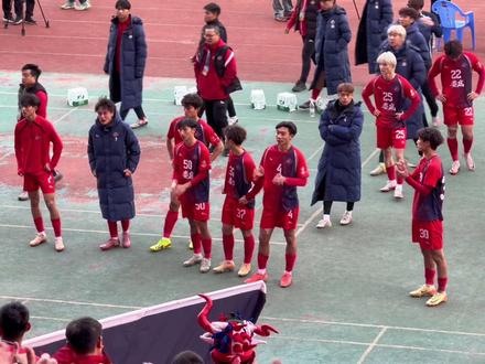 娄底VS永州 此次湘超足球比赛娄底点球3:4负于永州,止步四强,球员们的拼搏精神值得肯定👍🈶这样的成绩也是非常优秀了,来年再接再厉,争取更好的成绩!
#湘超 #娄底VS永州