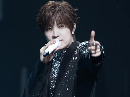 你像一场大雨,淋湿我的眼睛!#田栩宁 #徐良 #那时雨 #愚人节站姐团建