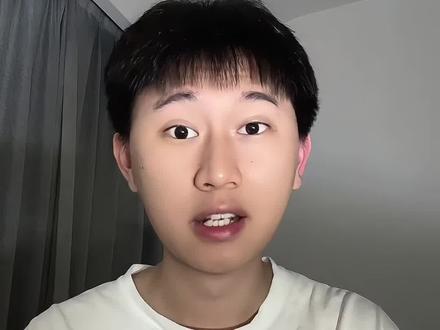 520就这样被玻璃刷频,今年怎么没人秀恩爱了 #望周知 #朋友圈 #520 #搞笑 #玻璃