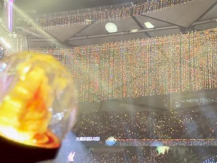 最后还是他在给我们惊喜😭😭😭体育场第一次以这种方式退场#华晨宇火星演唱会 #惊喜 #深圳收官