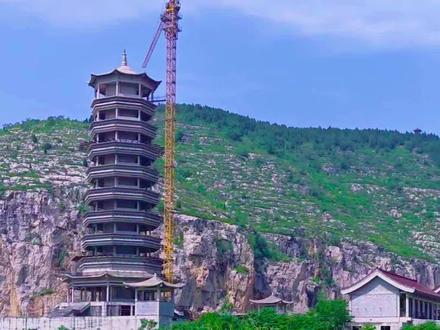 每年的农历四月初八是梁山杏花村山窝窝会#庙会#沿着黄河看中国#旅游推荐官 #我的城市由我拍 @抖音安全与信任中心 @抖音小助手 @DOU+小助手