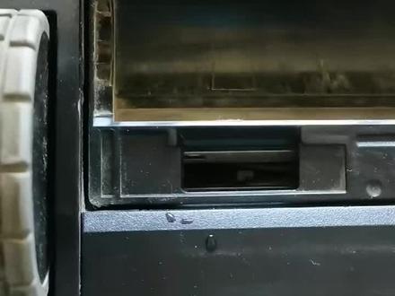 科沃斯扫地机器人电池更换教程