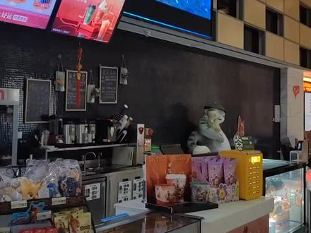 看完《飞驰人生3》可以看看你家边上电影院是不是有这个真彩蛋哦,开箱视频奉上#飞驰人生3 #turboracing #春节贺岁档电影 #遥控车