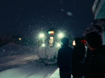 “我们见一面吧 外面下雪了 我很想你…” #inmyfeelings #拍出电影感 #情绪短片 #青年创作者成长计划 #交换世界计划