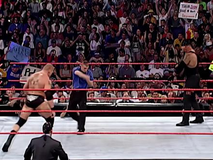 猛兽布洛克小瞧送葬者,开局对峙被推开#布洛克莱斯纳 #送葬者 #wwe