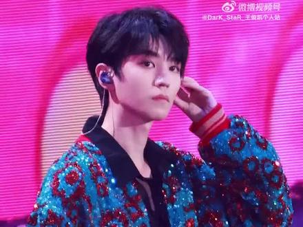 #令人心跳的舞台 #qq音乐巅峰之夜 #王俊凯 #心引力彩排
心引力彩排啊啊啊啊啊