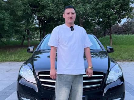 二手奔驰R商务和奥德赛 同样的预算你会怎么选?#说车聊车 #买车那点事儿 #R350 #经典老车 #mpv商务车