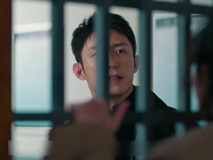 罚罪2 第6集:叶斯远被下套妥协罗博,大家点赞关注呀!!#罚罪2 #罚罪2兄弟反目 #黄景瑜打戏 #扫黑剧天花板#DOU上热门