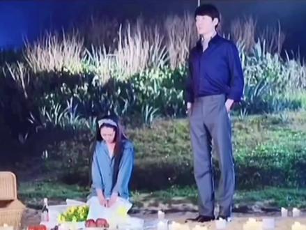 你知道海水为什么是蓝色的吗?