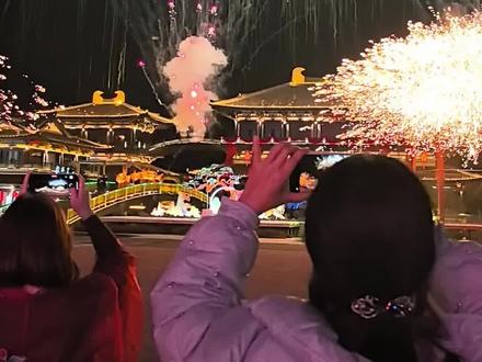 衢州龙天小镇景区,节春节早鸟票赶紧入手吧,节目多多,人山人海