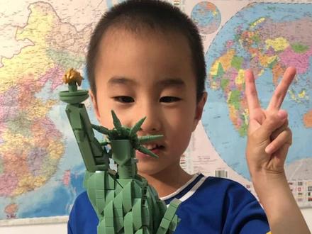 当两天的时间压缩成3分钟~
小盆友搭建自由女神像!#乐高搭建