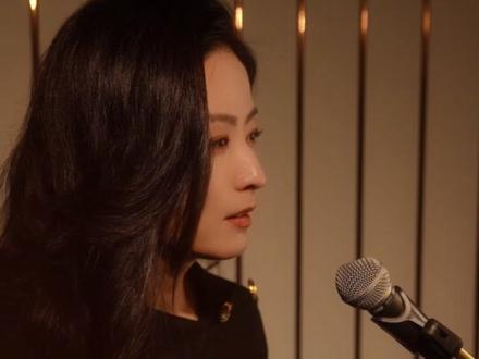 以一首弹唱来告别杨小姐,再会#徐百慧#电视剧老舅大结局 #老舅不说再见#我和春天有个约会#弹唱