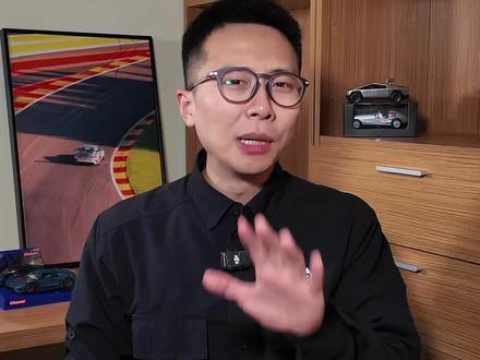 新款奔驰S级发布,人无我有的安全带加热,这你受得了吗? #奔驰#奔驰s级 #汽车 #新车