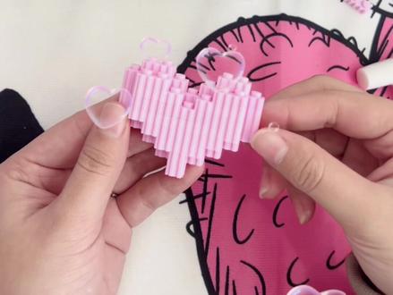 拼积木剩余的颗粒不要丢噢,小爱心拼起来呢,方法教给大家啦#积木 #颗粒积木 #益智玩具