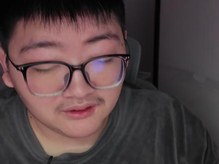 低价三模无线人体工学鼠标体验——前行者E7体验 #无线鼠标 #桌搭 #桌搭好物