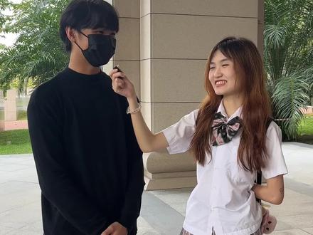 都说电动车是未来的趋势,那麻吉们会买油车还是电车呢?🤔#马来西亚 #我与汽车的日常 #dou是好车 #抖音汽车 #大学采访
