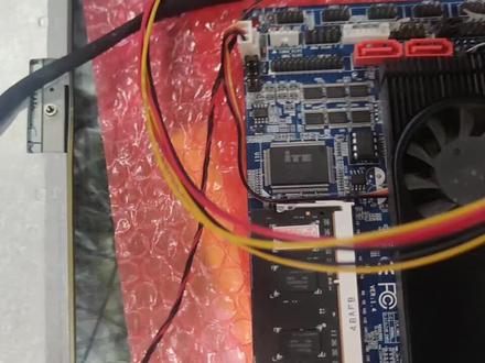 i3迷你工控主板lvds点屏介绍视频