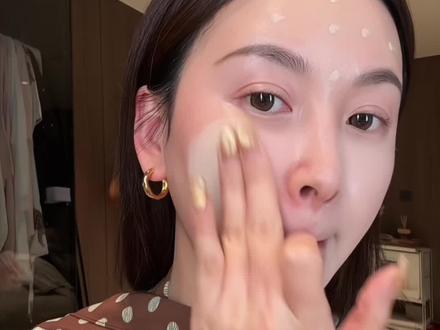 好皮肤轻松拿捏了,比素颜霜更遮瑕,比粉底更轻薄#heavenpink胶原有色面霜 #素颜霜 #贵妇粉底液