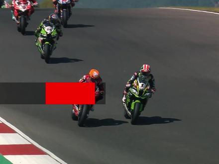 张雪820RR WSBK葡萄牙阿尔加维,正赛冠军🏆 唯有热爱,才有纯粹。wsbkssp中量级组别中国首冠#张雪820rr #wsbk #张雪机车 #冠军 #摩托车