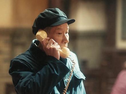 《老舅》:崔老爷子走了,带着对鼎庆楼的遗憾,永远离开了! #电视剧老舅#郭京飞#影视解说#抖音精选#抖音小助手