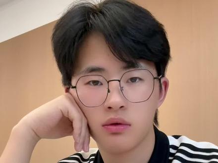 在舒适的状态里 更新自己的生活 #vlog日常 #vlog十亿流量扶持计划 #大学生 #校园生活